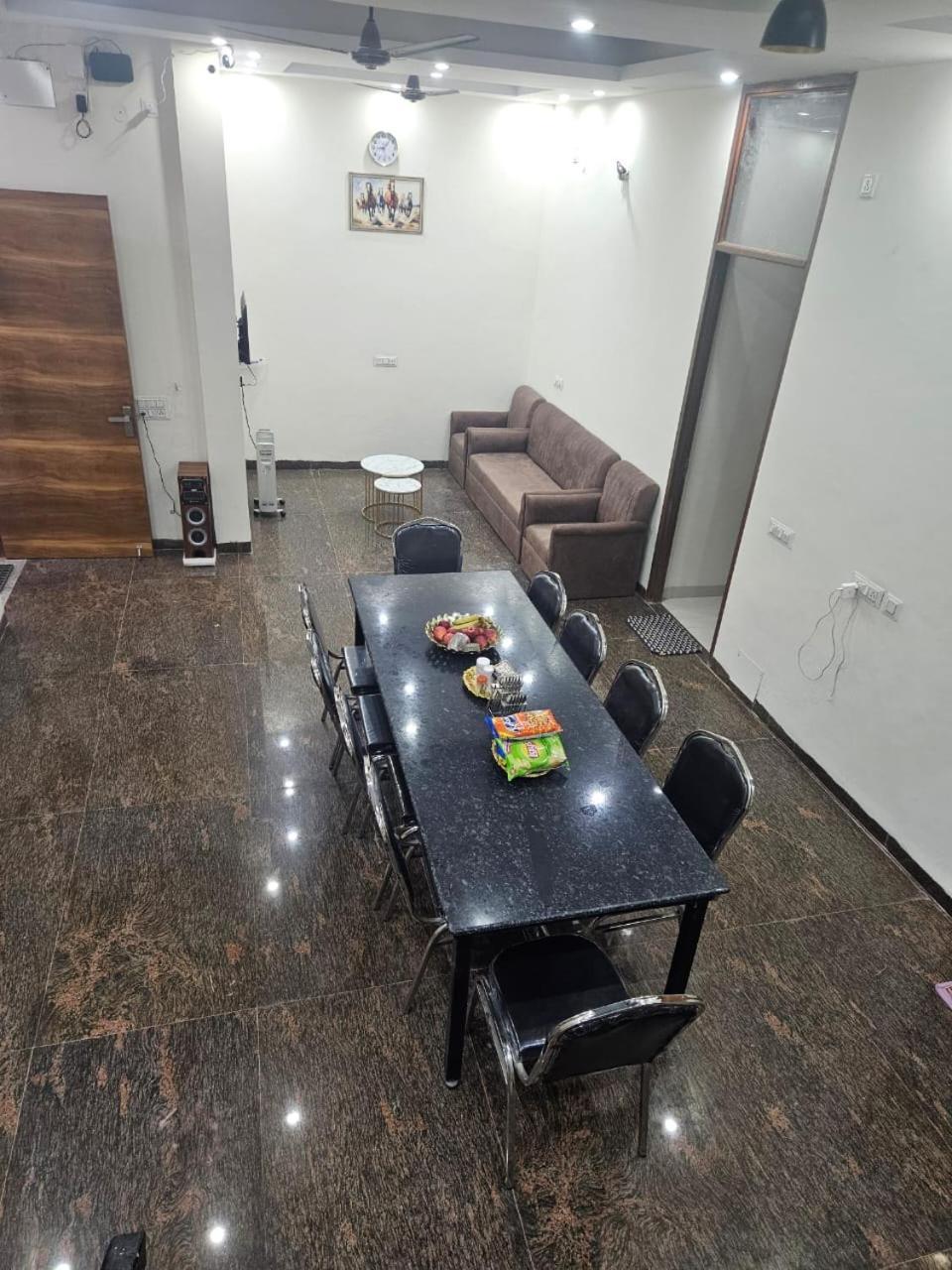 Bed and Breakfast Ashirwaad 249 Greater Noida Exterior foto