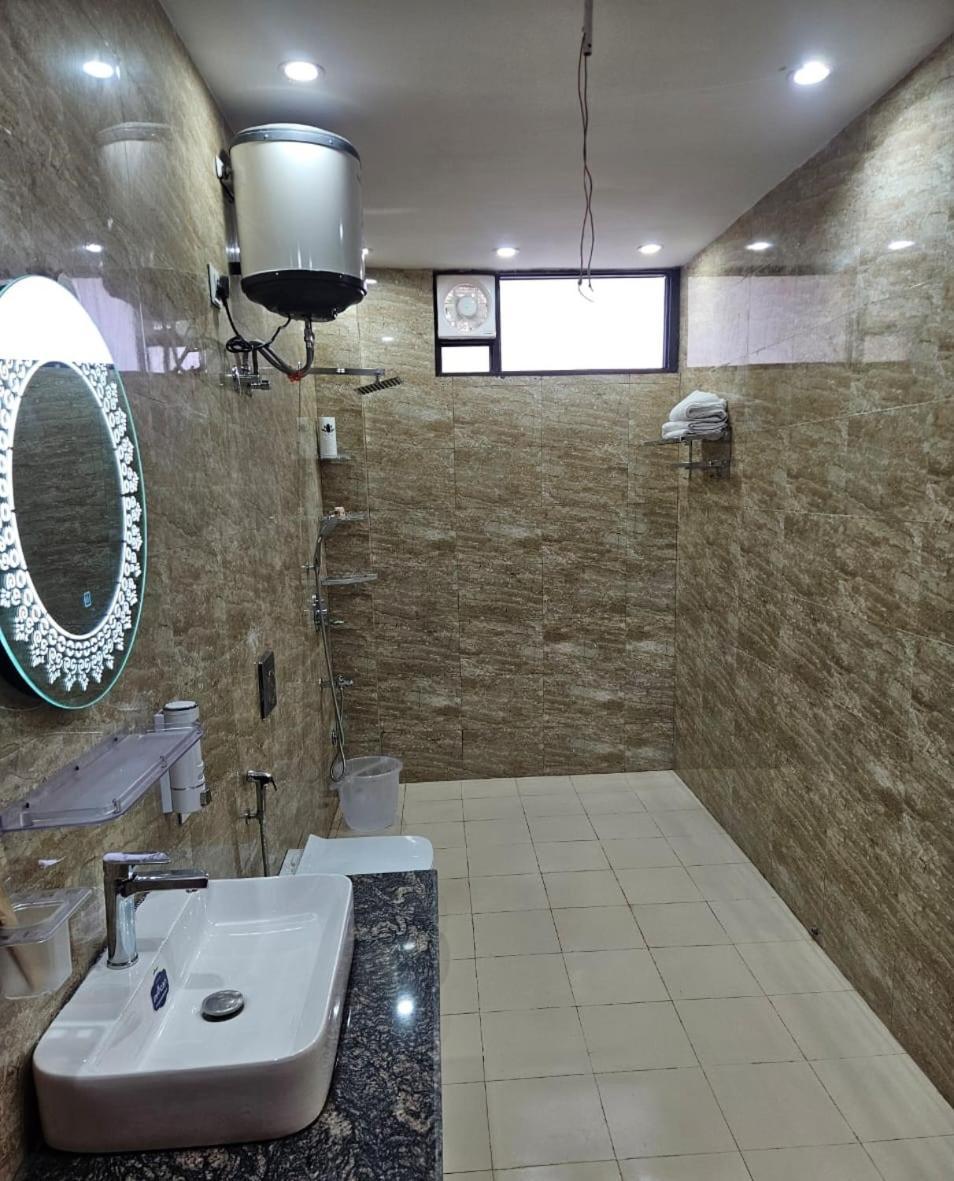 Bed and Breakfast Ashirwaad 249 Greater Noida Exterior foto